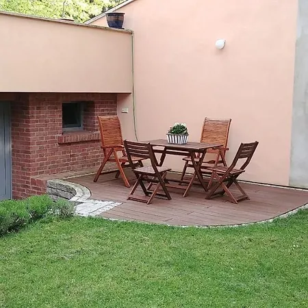 attraktives 2-Zimmer-Apartment im Stadtzentrum Rudolstadt Exterior foto
