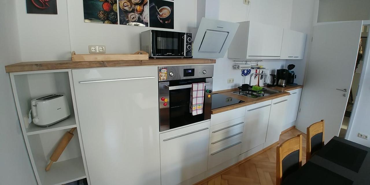 Attraktives 2-zimmer-apartment Im Stadtzentrum Rudolstadt